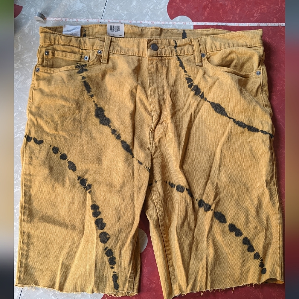 Levi's Shorts 511 Slim Yellow Black Tie Dye